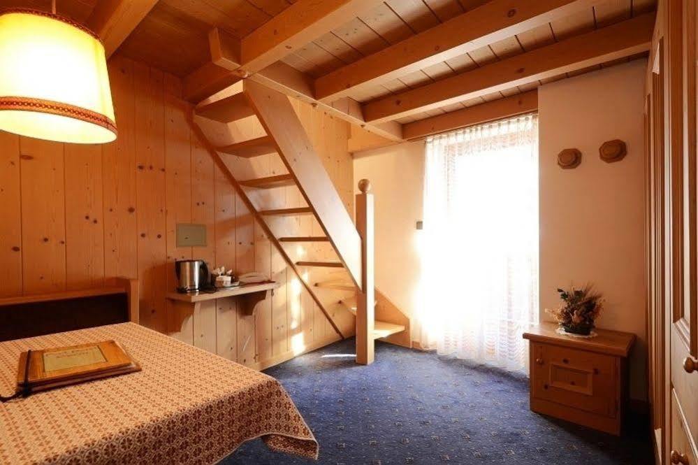 Post Hotel 모에나 외부 사진